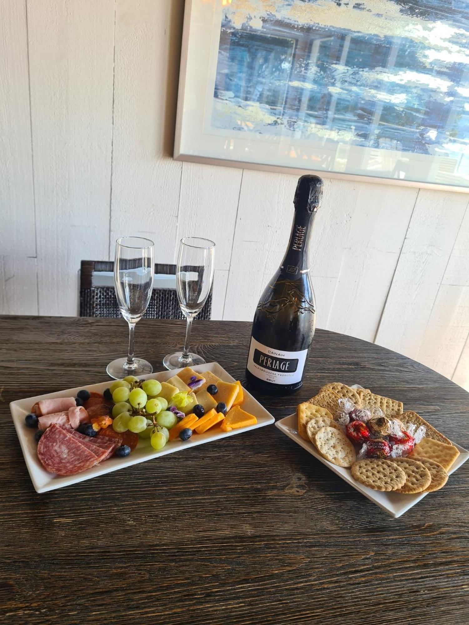 Smuggler'S Cove Inn Boothbay ภายนอก รูปภาพ